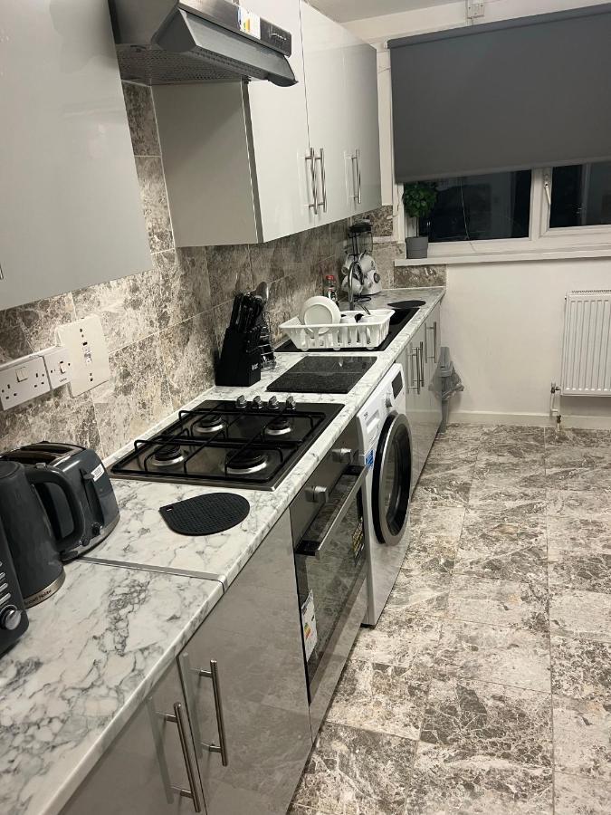 Accu Care Apartment 伦敦 外观 照片