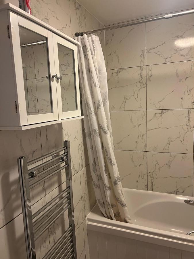 Accu Care Apartment 伦敦 外观 照片